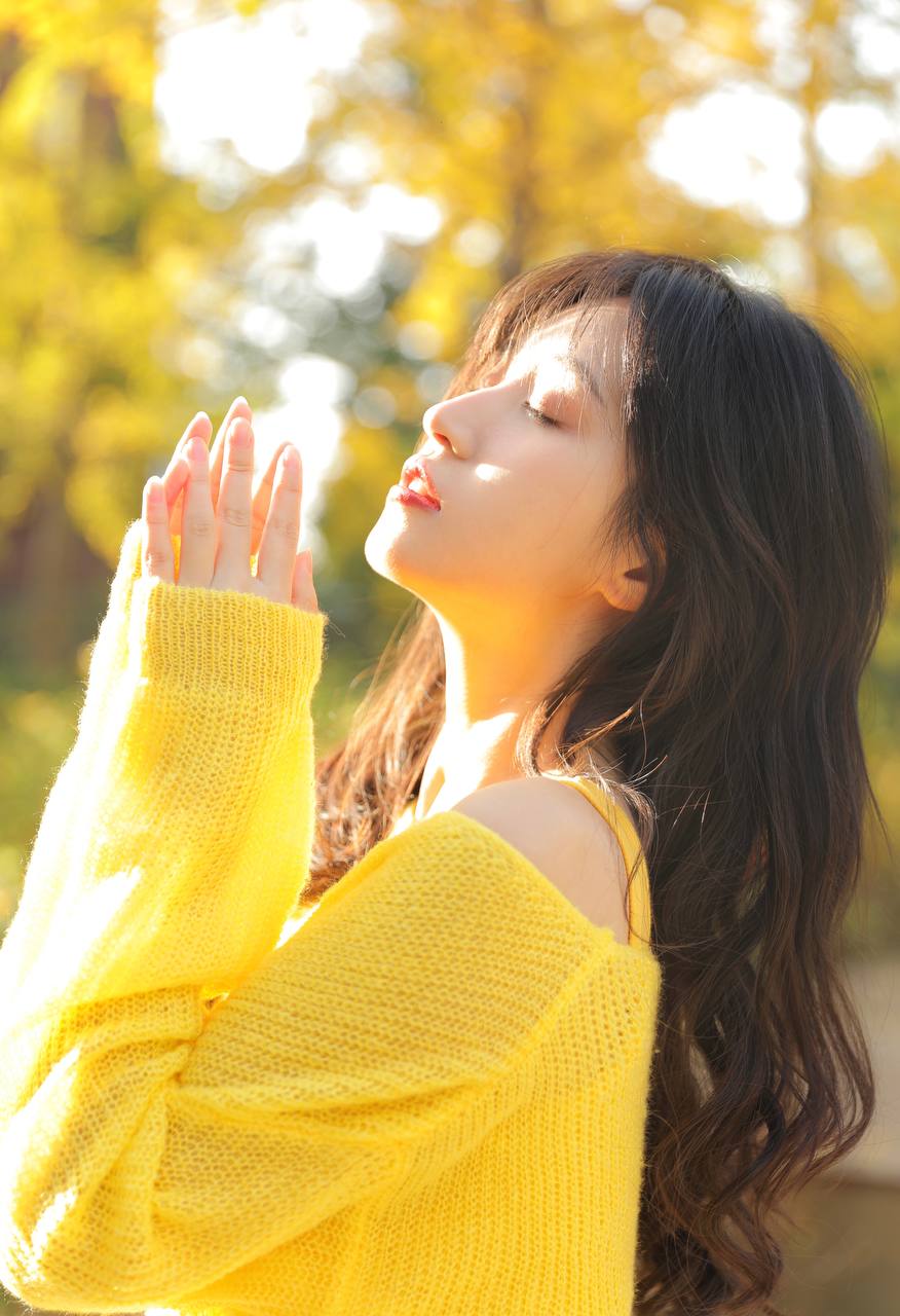 大胸美女又黄又W网站在线视频观看